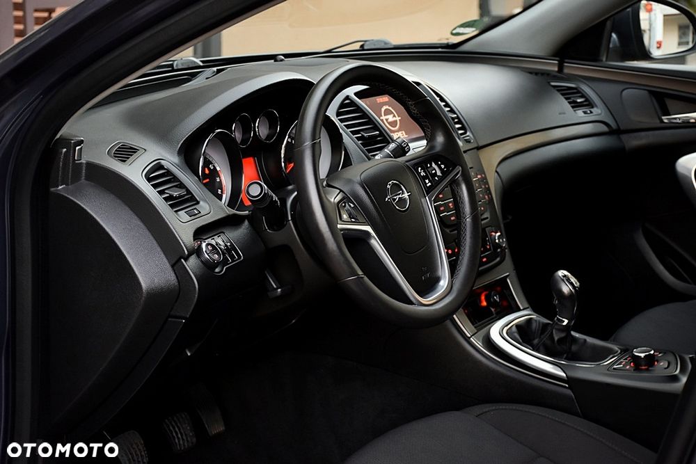 Opel Insignia 1.8 Active - 15