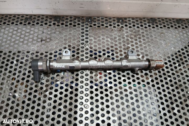 Rampa injectoare 03L130089Q R03L125C 057130764AB 03L130089Q  R03L125C - 2