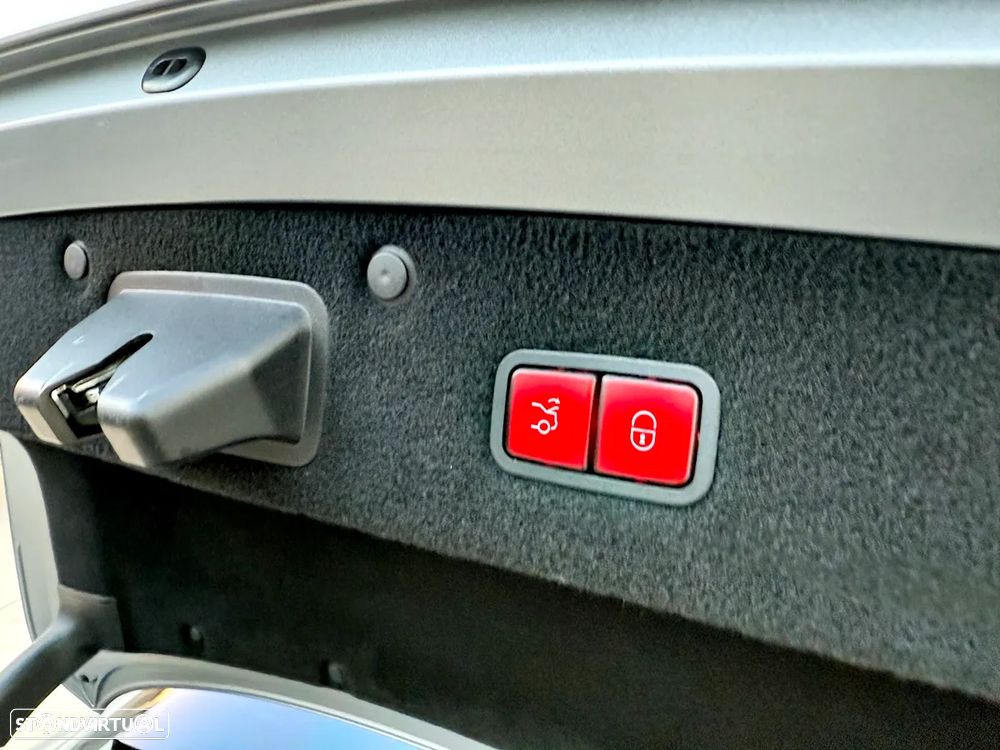 Mercedes-Benz S 500 4-Matic - 36