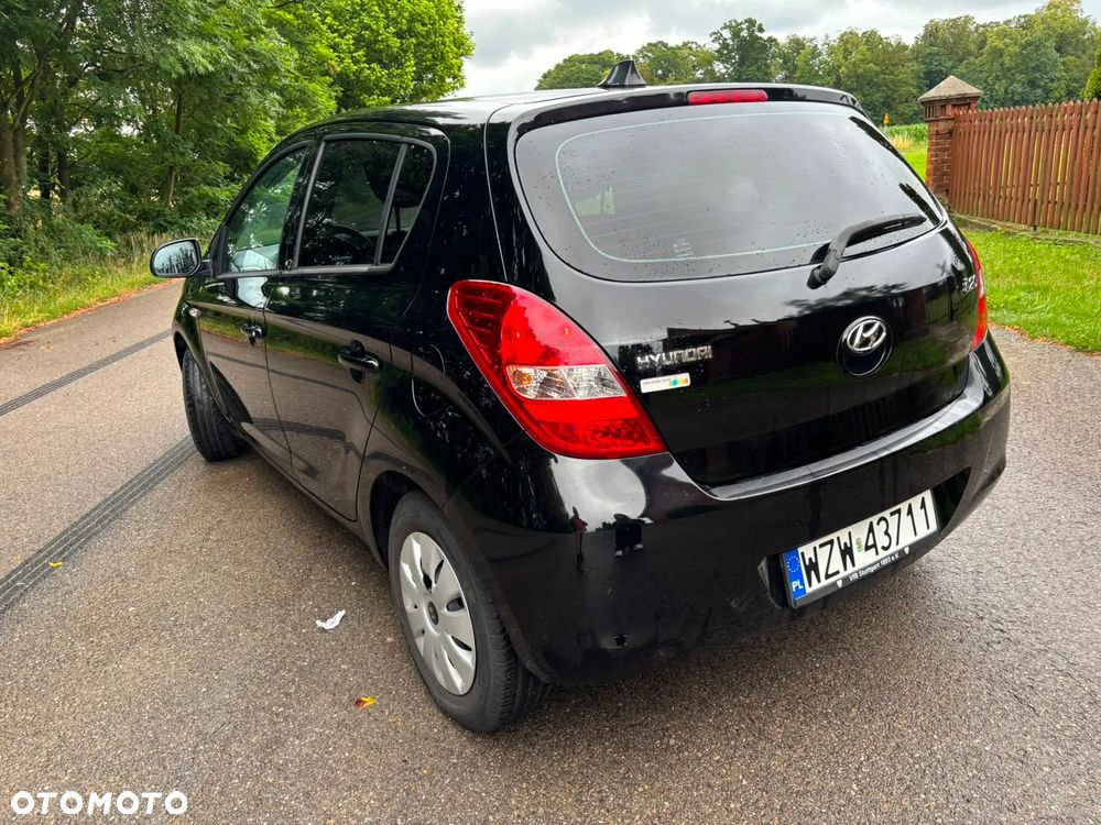 Hyundai i20 1.2 UEFA EURO 2012 Edition - 7