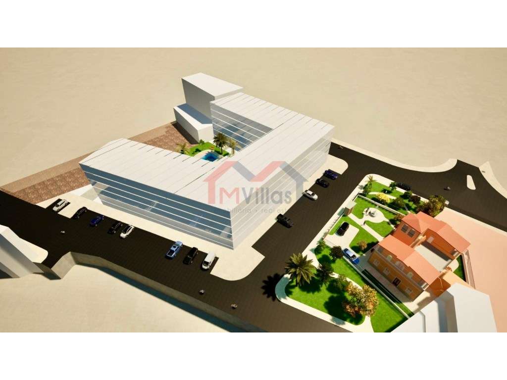 Lote com área de construção de 9224m2 e lote com chalé - Olhão - Grande imagem: 2/52