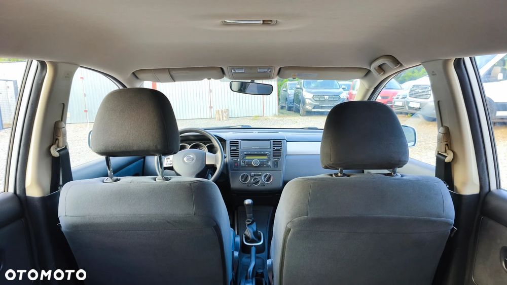 Nissan Tiida - 17