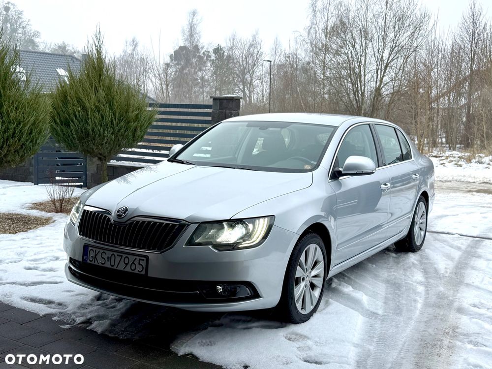 Skoda Superb 1.8 TSI DSG Exclusive - 30
