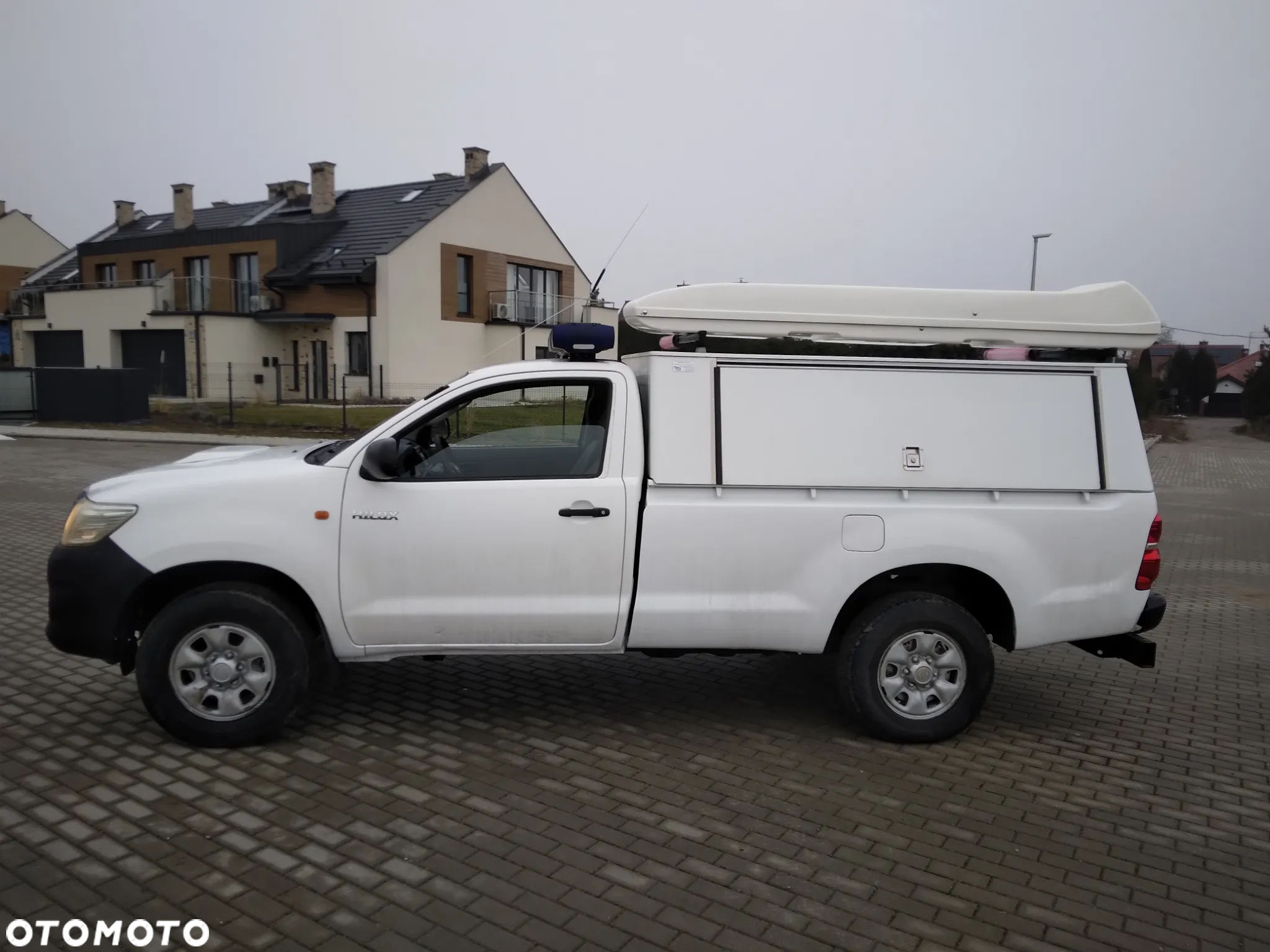 Toyota Hilux 2.5 D-4D DL 2os - 6