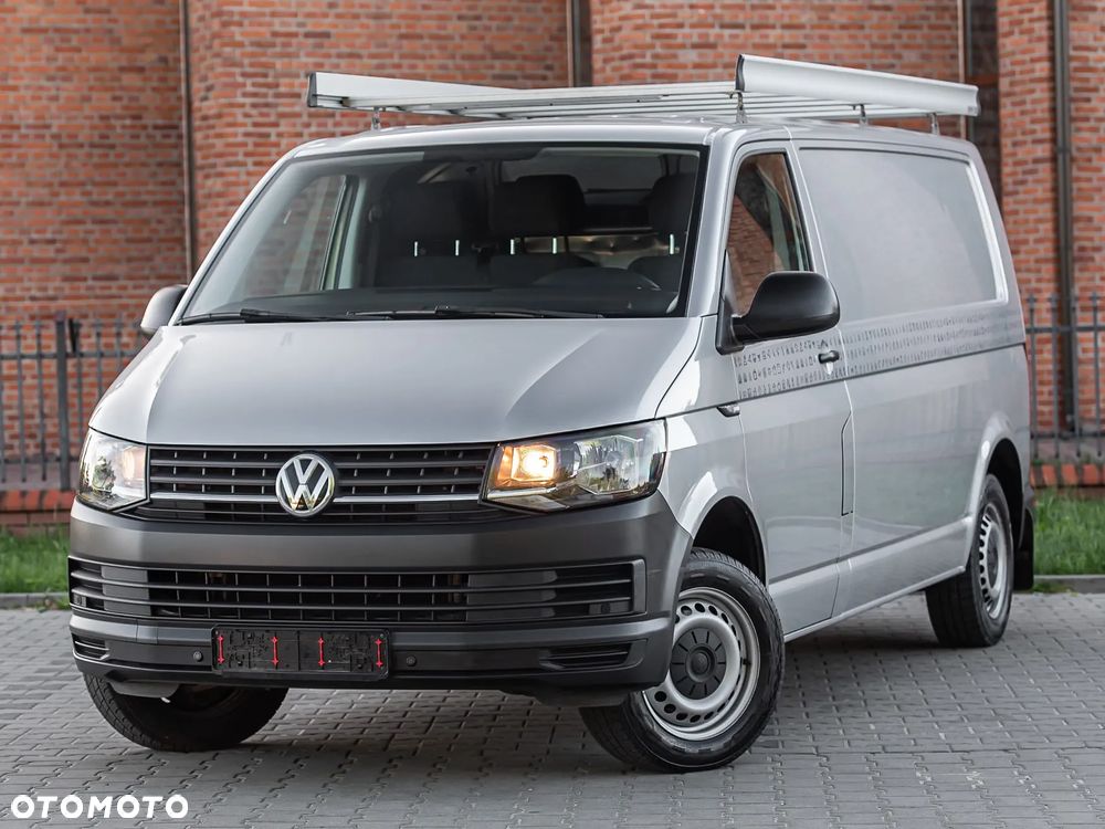 Volkswagen Transporter - 1