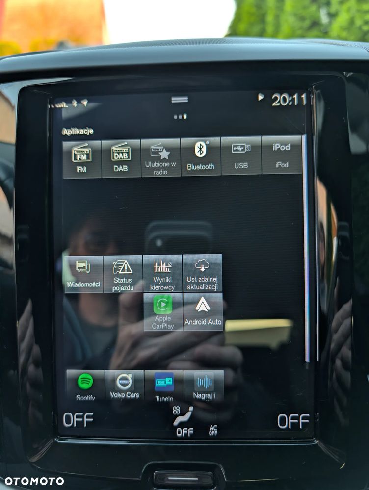 Volvo XC 60 B4 B Momentum - 24