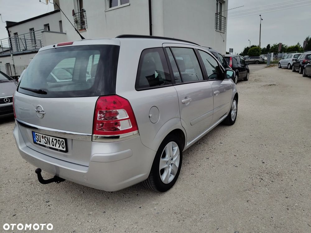 Opel Zafira - 7
