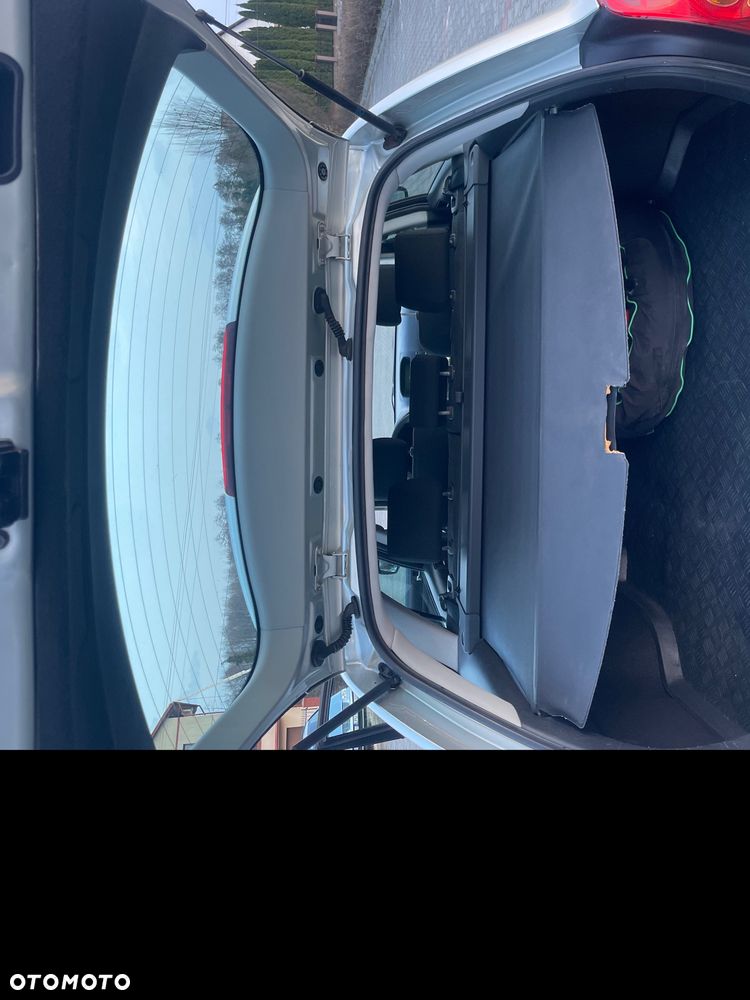 Toyota Avensis 1.8 VVT-i Terra - 13