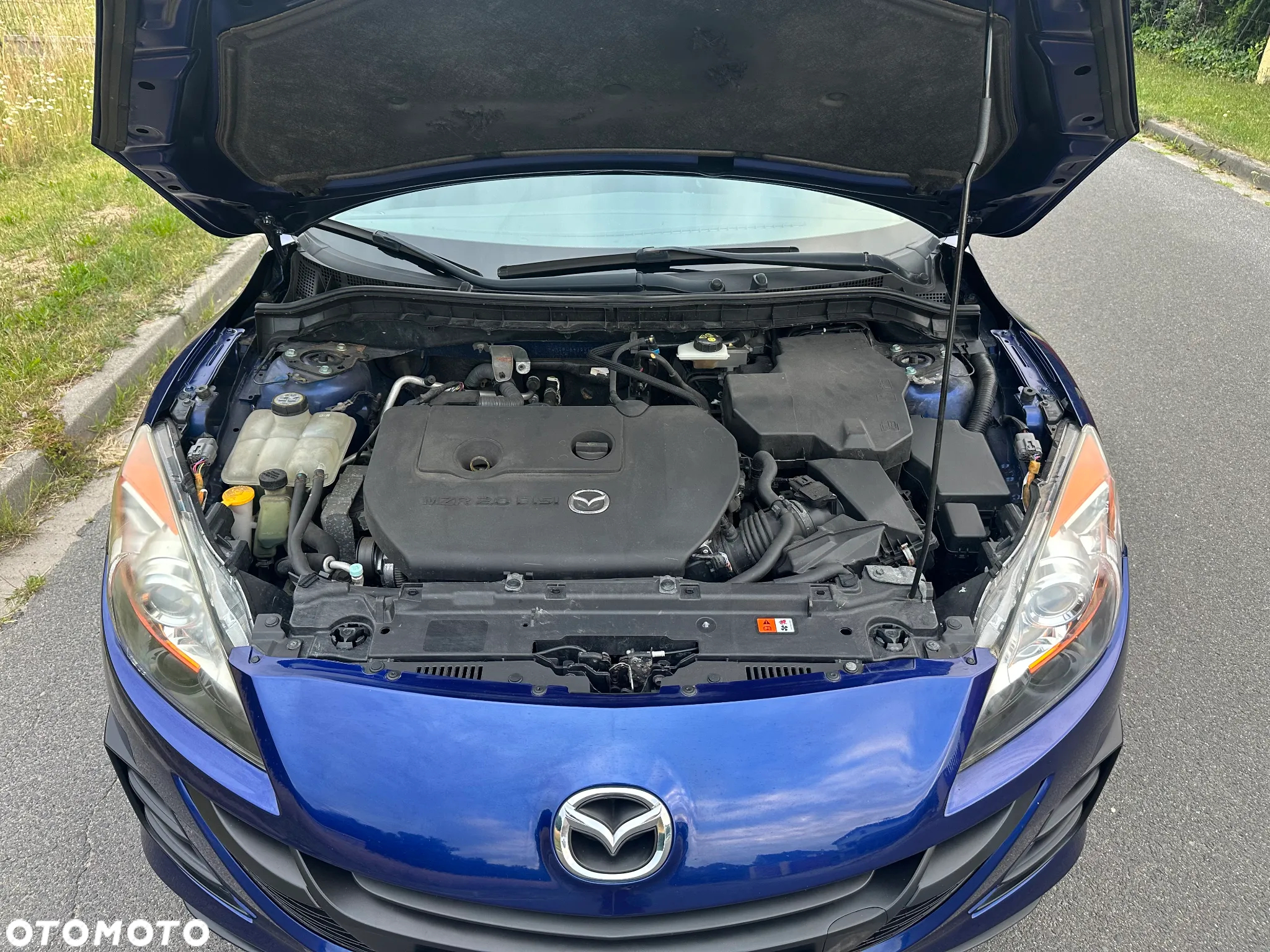 Mazda 3 2.0 Exclusive + - 7