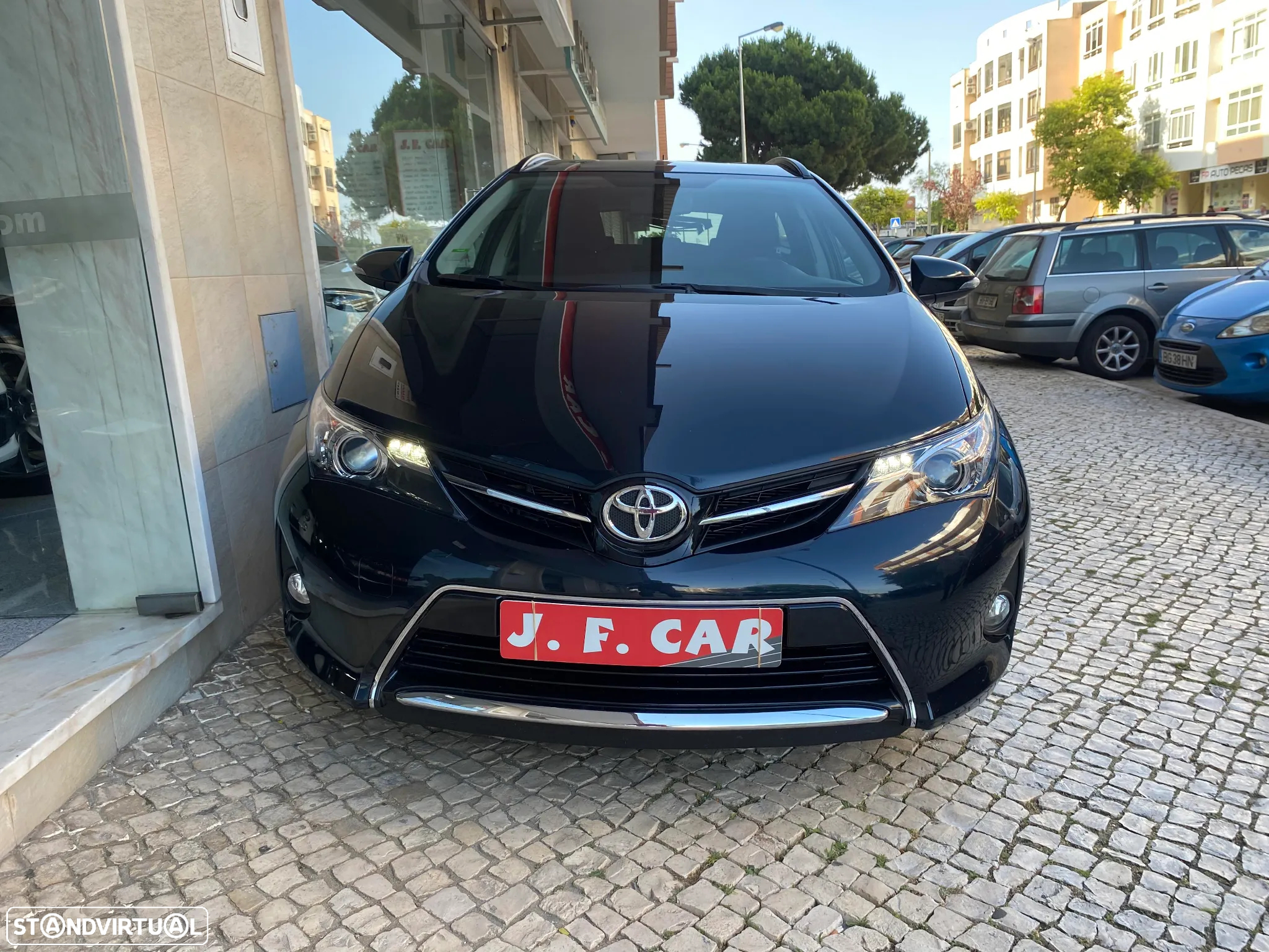 Toyota Auris Touring Sports 1.4 D-4D Com+P.Sport - 14