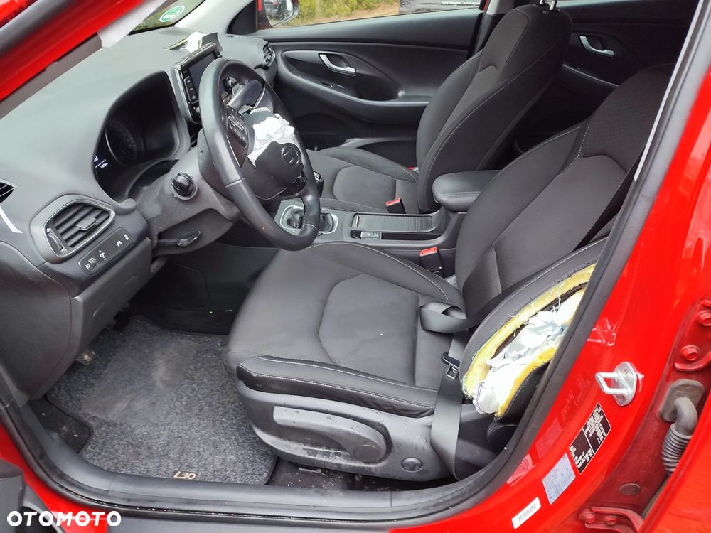 Hyundai i30 i30cw 1.4 Fifa World Cup Edition - 14