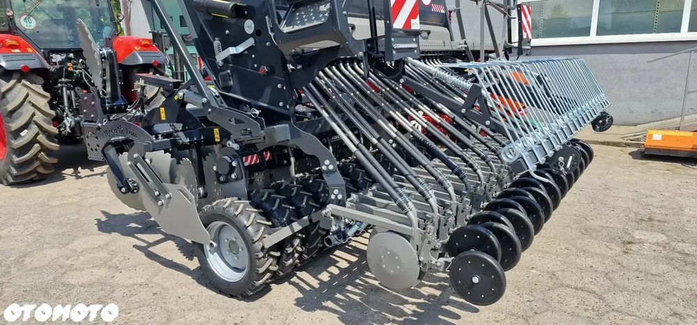 Agro-tom ATSN RS-Zestaw Uprawowo Siewny, pólzawieszany,wał oponowy - 3