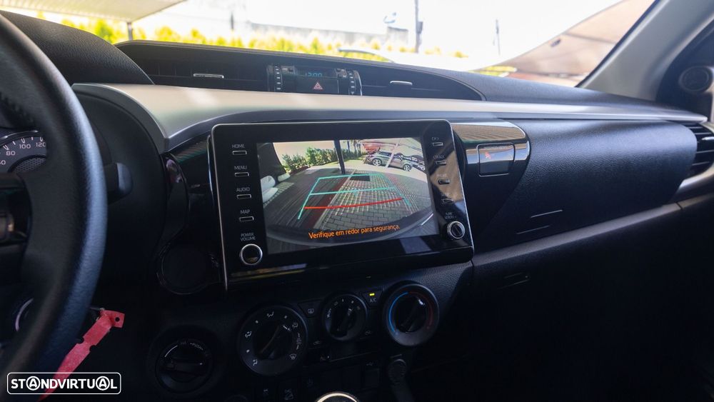 Toyota Hilux 2.4 D-4D 4WD Trial - 8