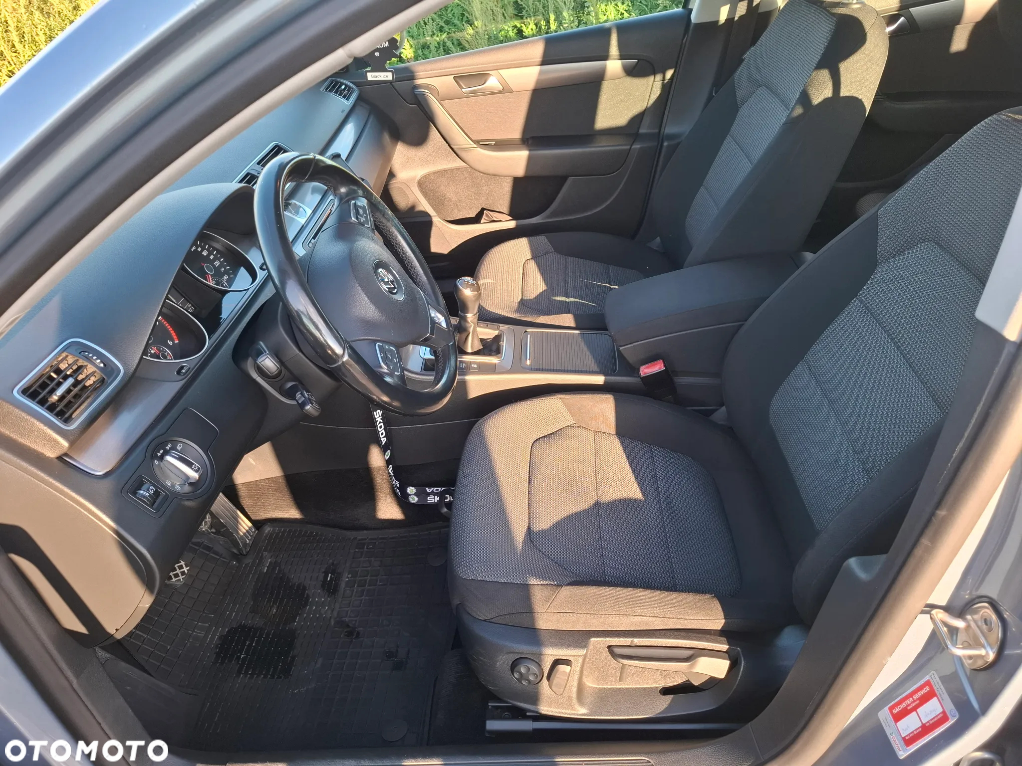 Volkswagen Passat - 23