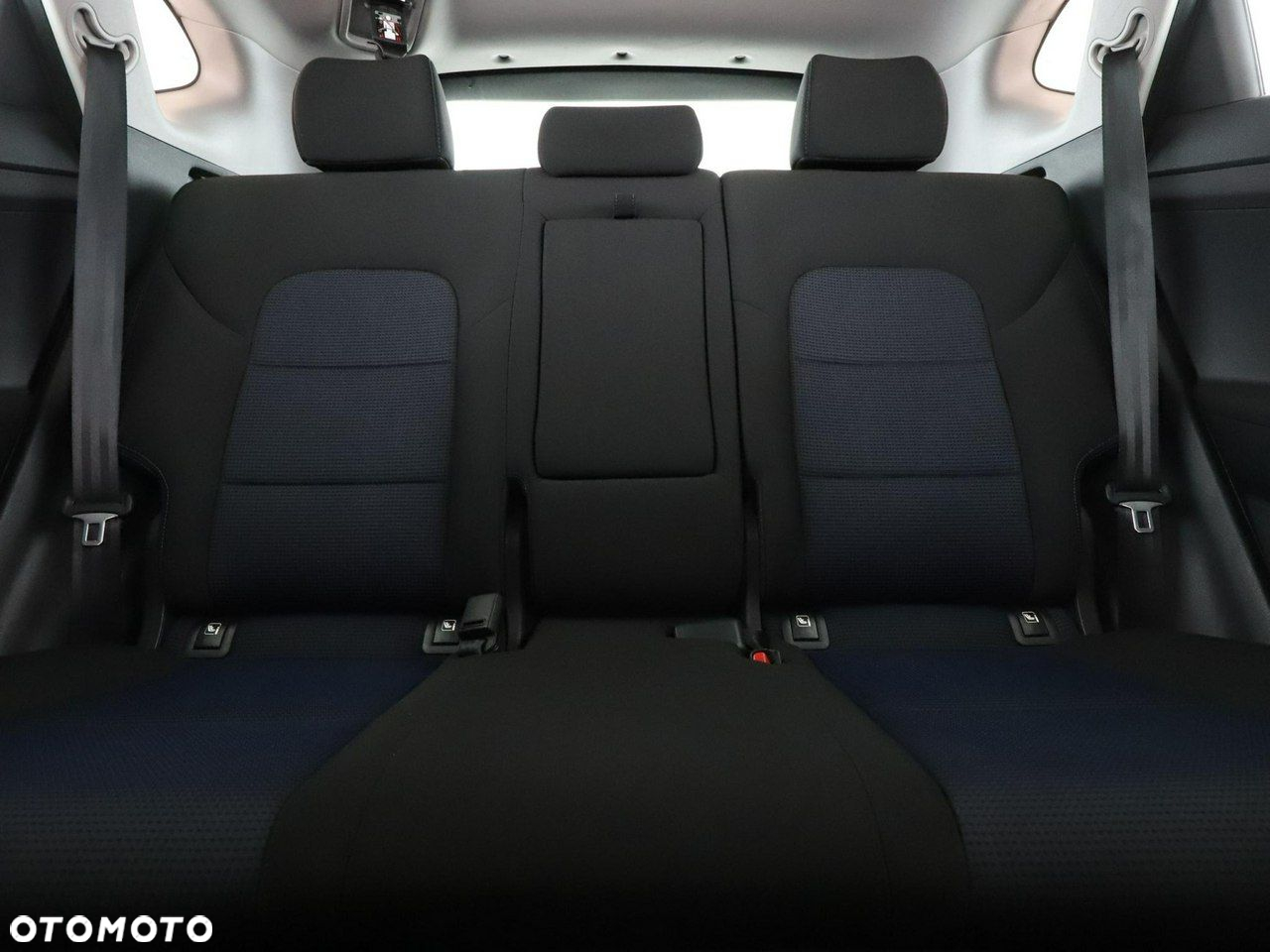 Hyundai Tucson 1.7 CRDI BlueDrive Style 2WD - 18