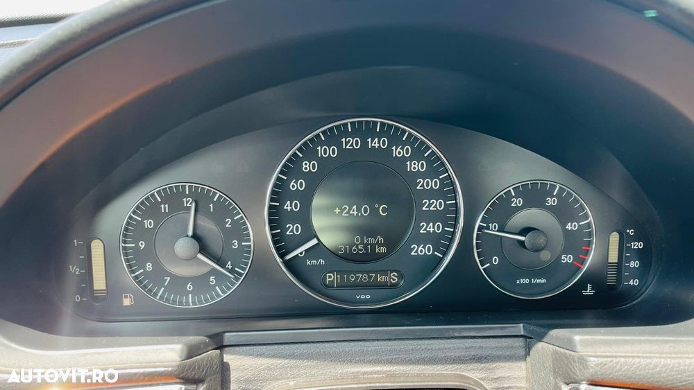 Mercedes-Benz E 220 CDI Automatik Elegance - 11