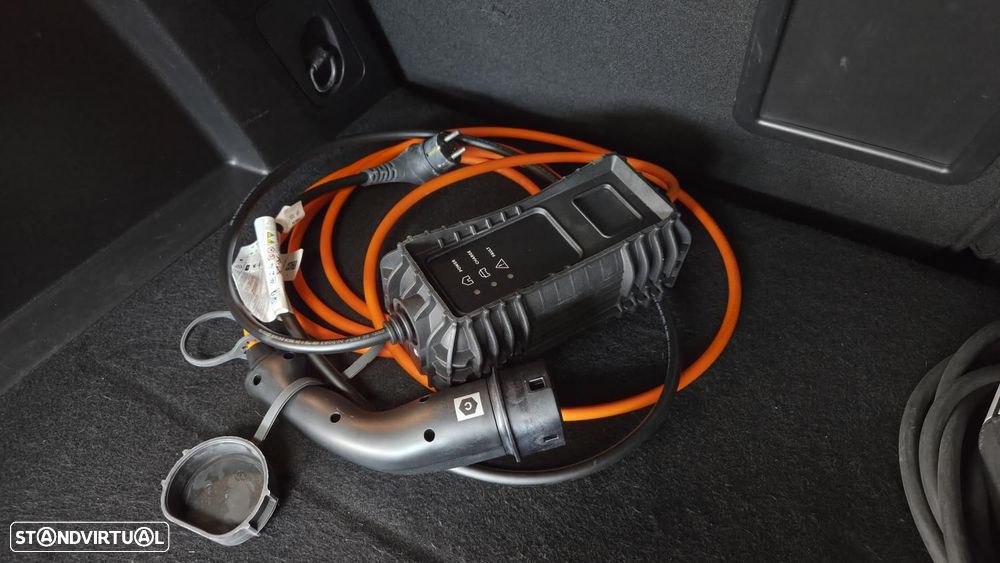 Peugeot 3008 1.6 Hybrid Allure Pack e-EAT8 - 17