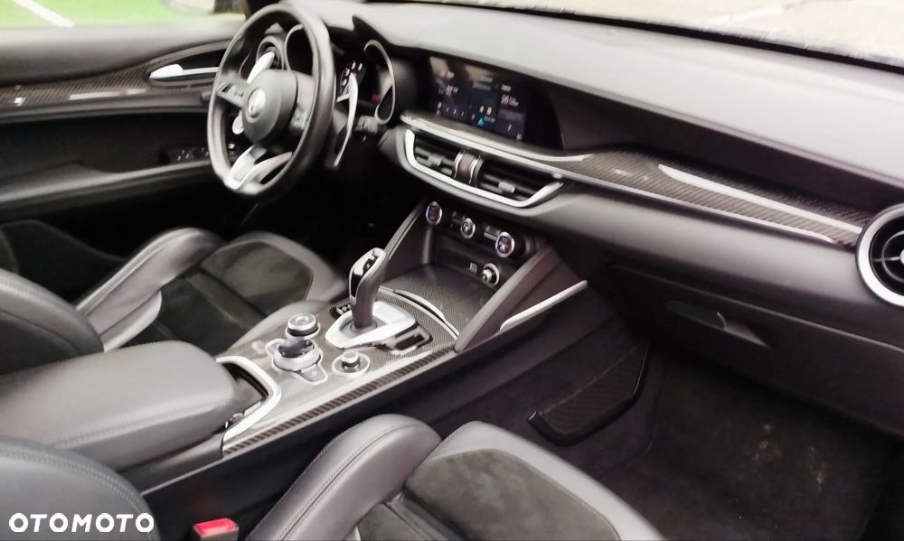 Alfa Romeo Stelvio 2.0 Turbo Veloce Q4 - 7