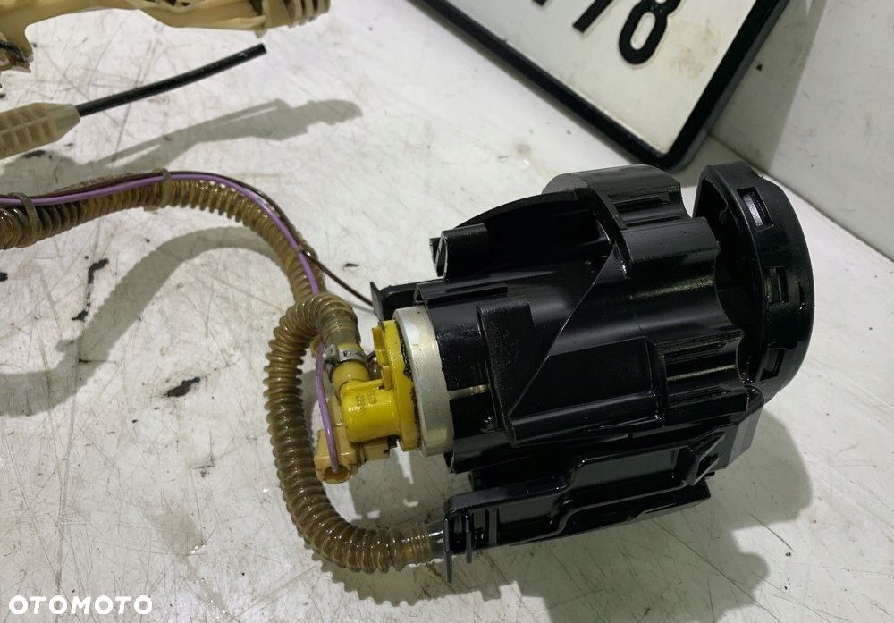 POMPA PALIWA W ZBIORNIK BAK BMW E39 DIESEL - 4