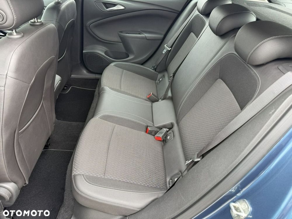 Opel Astra 1.6 CDTI Enjoy S&S - 28