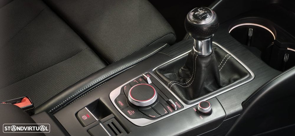 Audi A3 Sportback 2.0 TDI (clean diesel) S line Sport Pack - 38