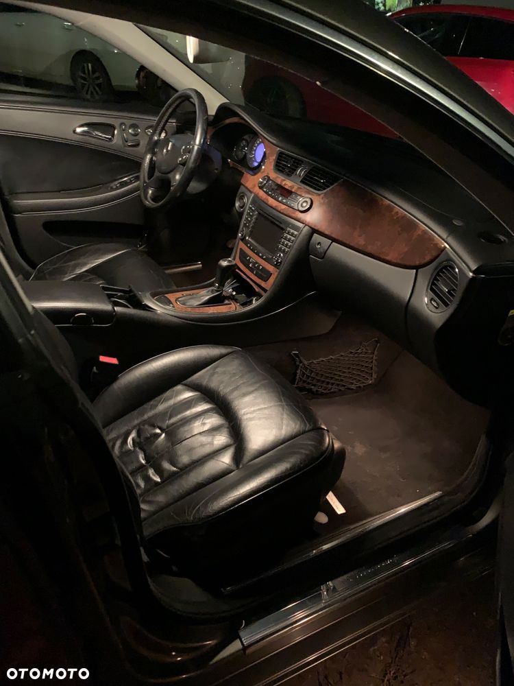 Mercedes-Benz CLS - 28