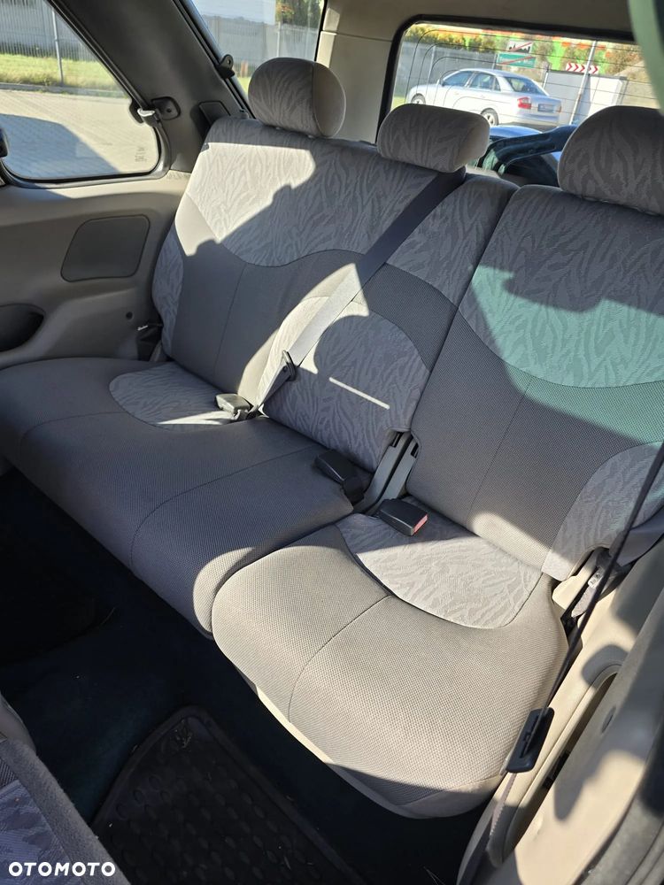 Land Rover Freelander - 10