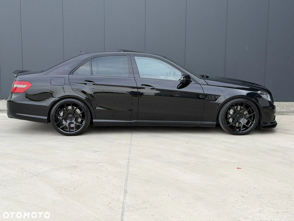 Mercedes-Benz Klasa E 63 AMG AMG Speedshift 7G-MCT - 2
