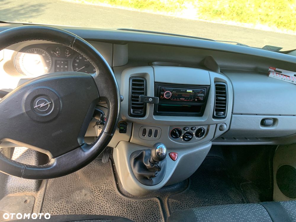 Opel Vivaro - 6