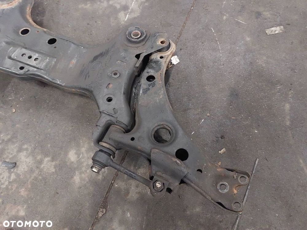 SANKI WÓZEK KOŁYSKA SILNIKA TOYOTA AVENSIS T22 LIFT 00-03r 2.0 D4D - 2