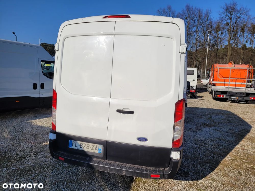 Ford Transit - 8