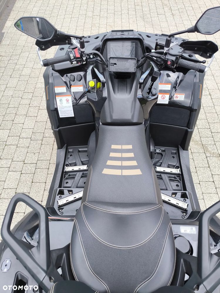 QJMOTOR SFA 1000 - 4