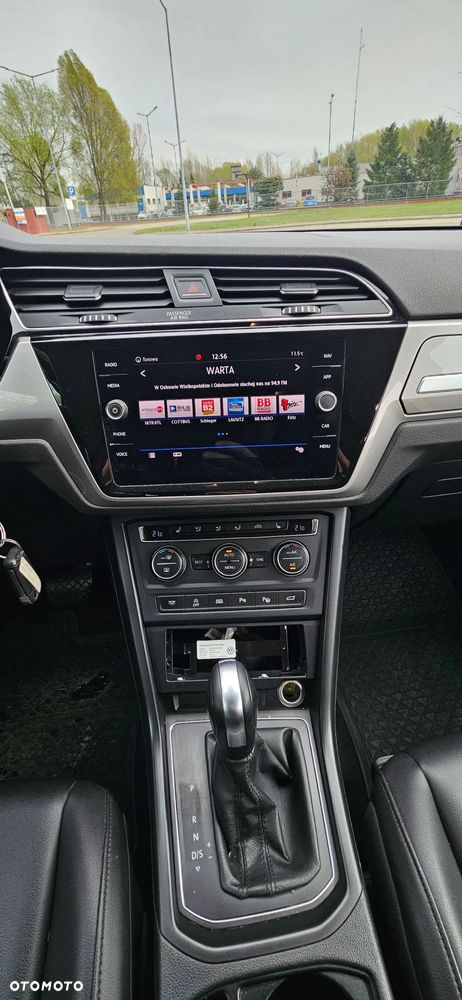 Volkswagen Touran 2.0 TDI SCR DSG Comfortline - 17