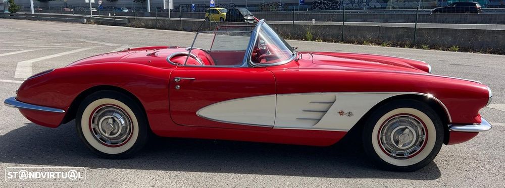 Chevrolet Corvette - 5