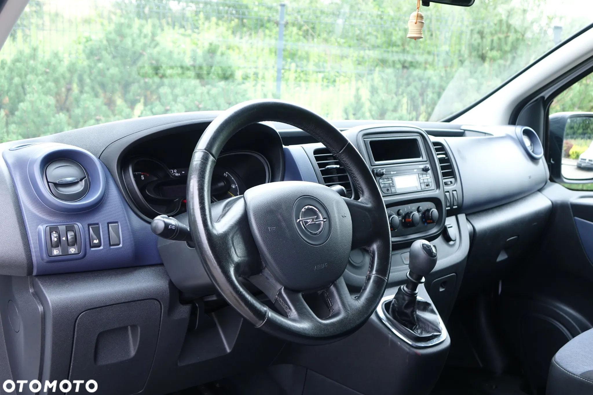 Opel Vivaro brygadówka LONG L2H1 + bagażnik dachowy - 12