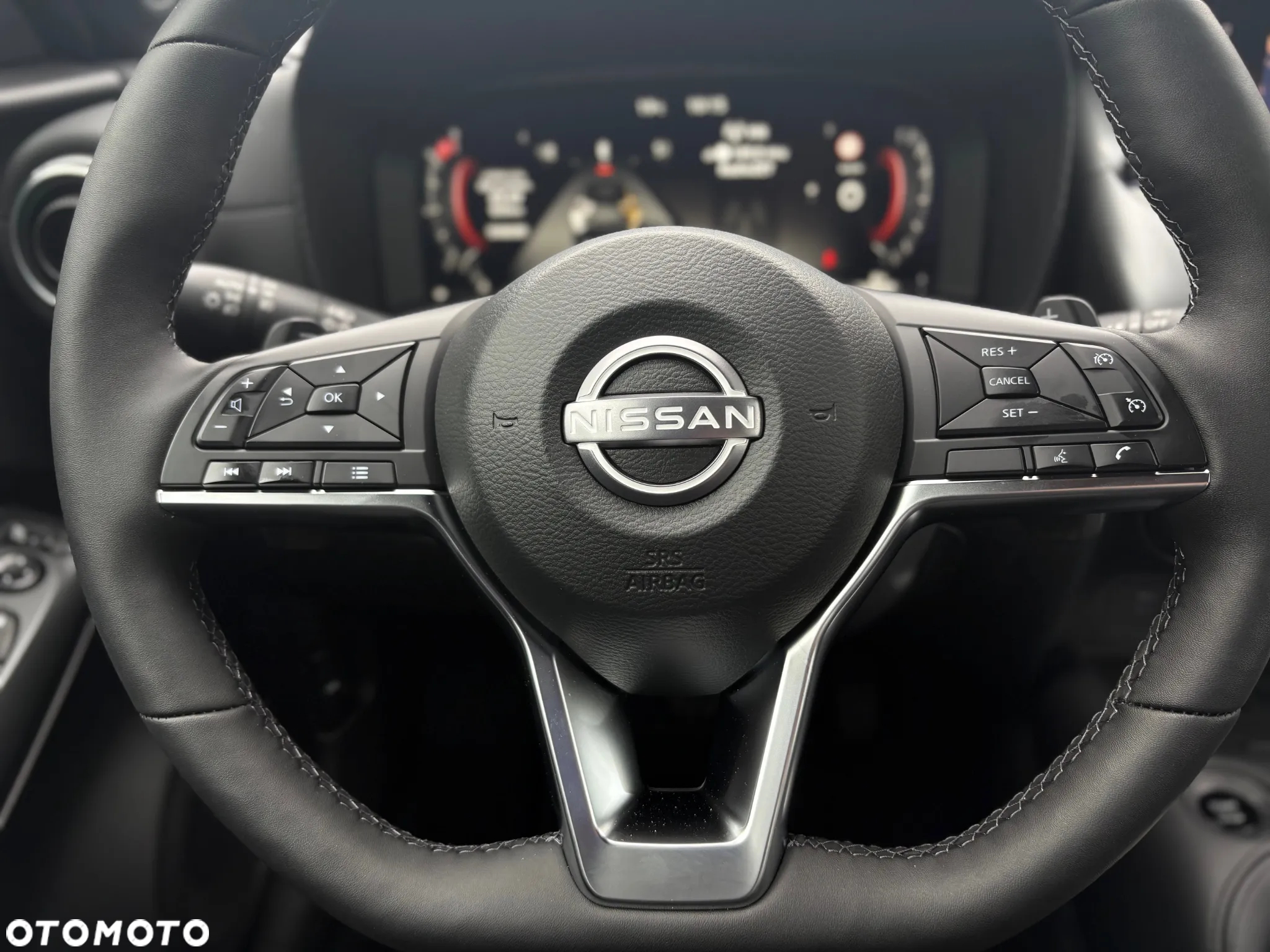 Nissan Juke 1.0 DIG-T N-Connecta DCT - 18