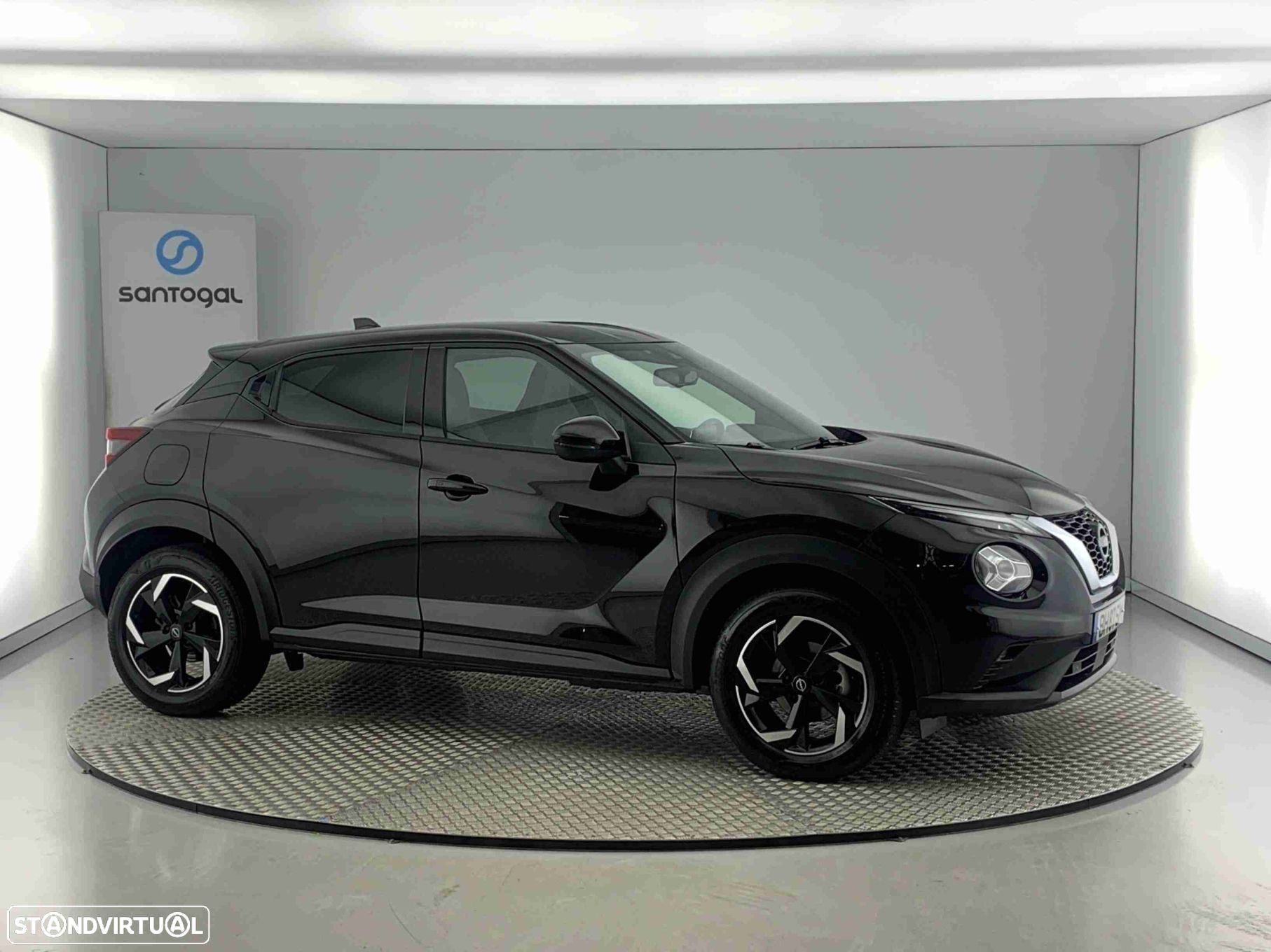 Nissan Juke 1.0 DIG-T N-Connecta - 1