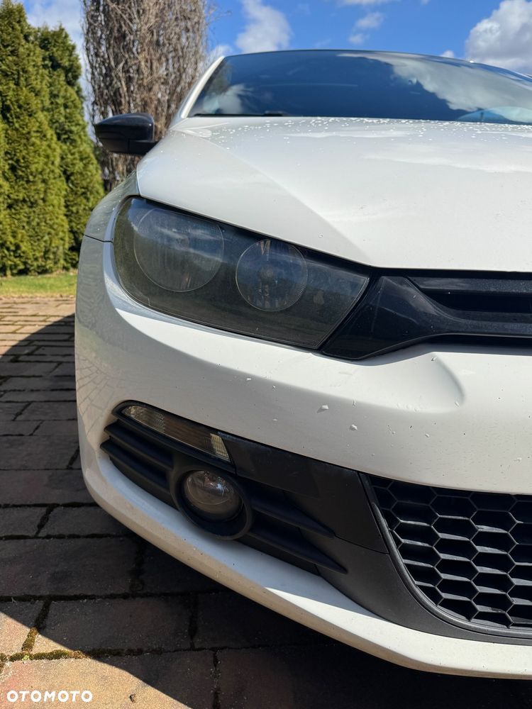 Volkswagen Scirocco 2.0 TDI - 7