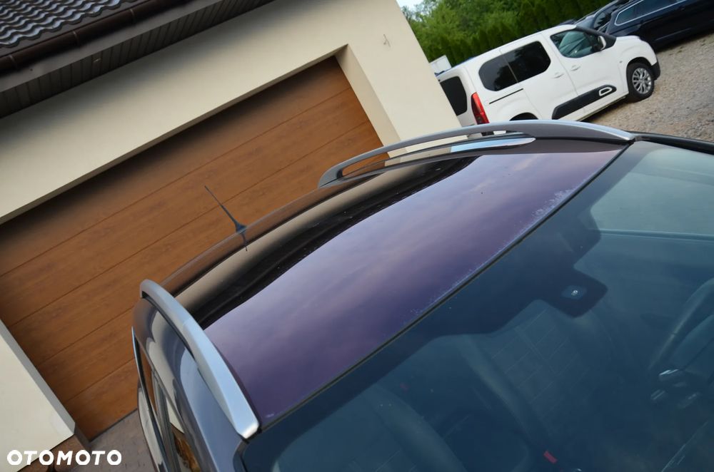Ford Kuga 2.0 TDCi 4x4 Titanium - 28