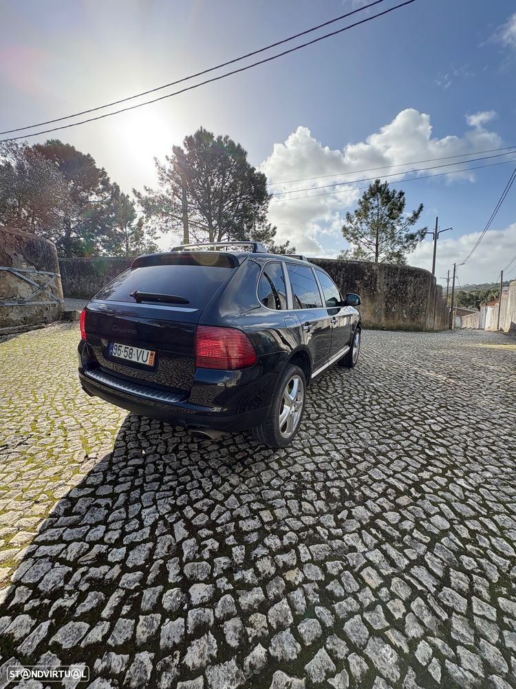 Porsche Cayenne - 12