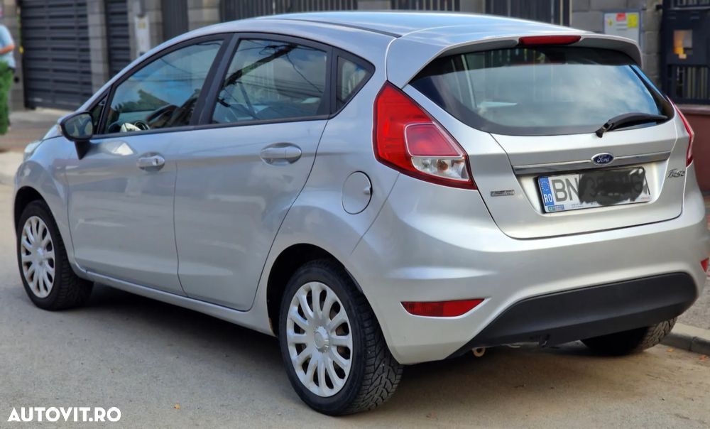Ford Fiesta 1.6 TDCI Start-Stop ECOnetic Trend - 4