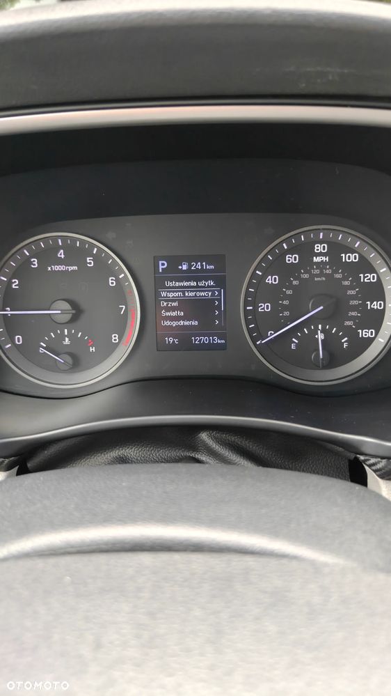 Hyundai Tucson - 16