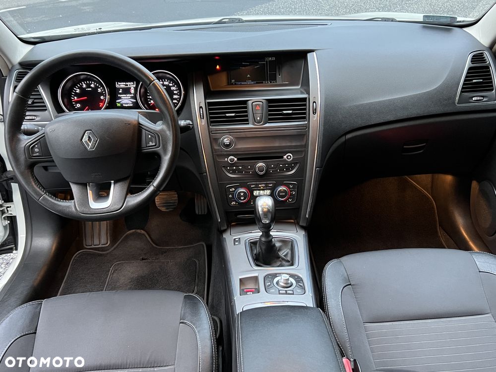 Renault Latitude - 5