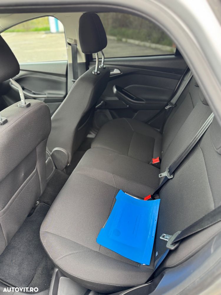 Ford Focus 1.0 EcoBoost Start-Stopp-System COOL&CONNECT - 6