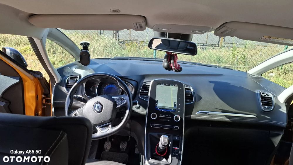 Renault Scenic ENERGY TCe 130 INTENS - 14