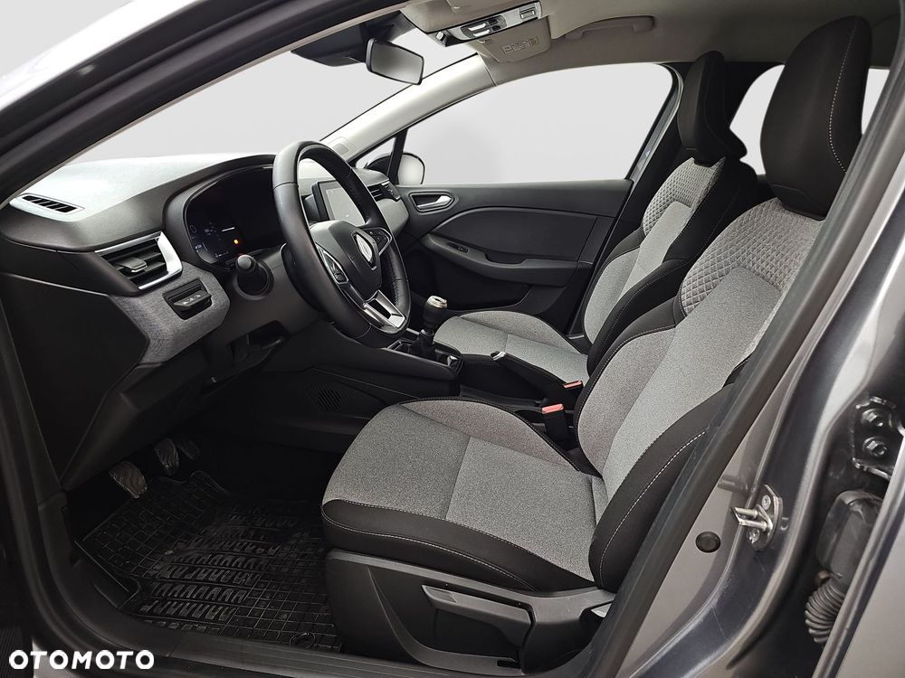 Renault Clio 1.0 TCe Evolution - 10