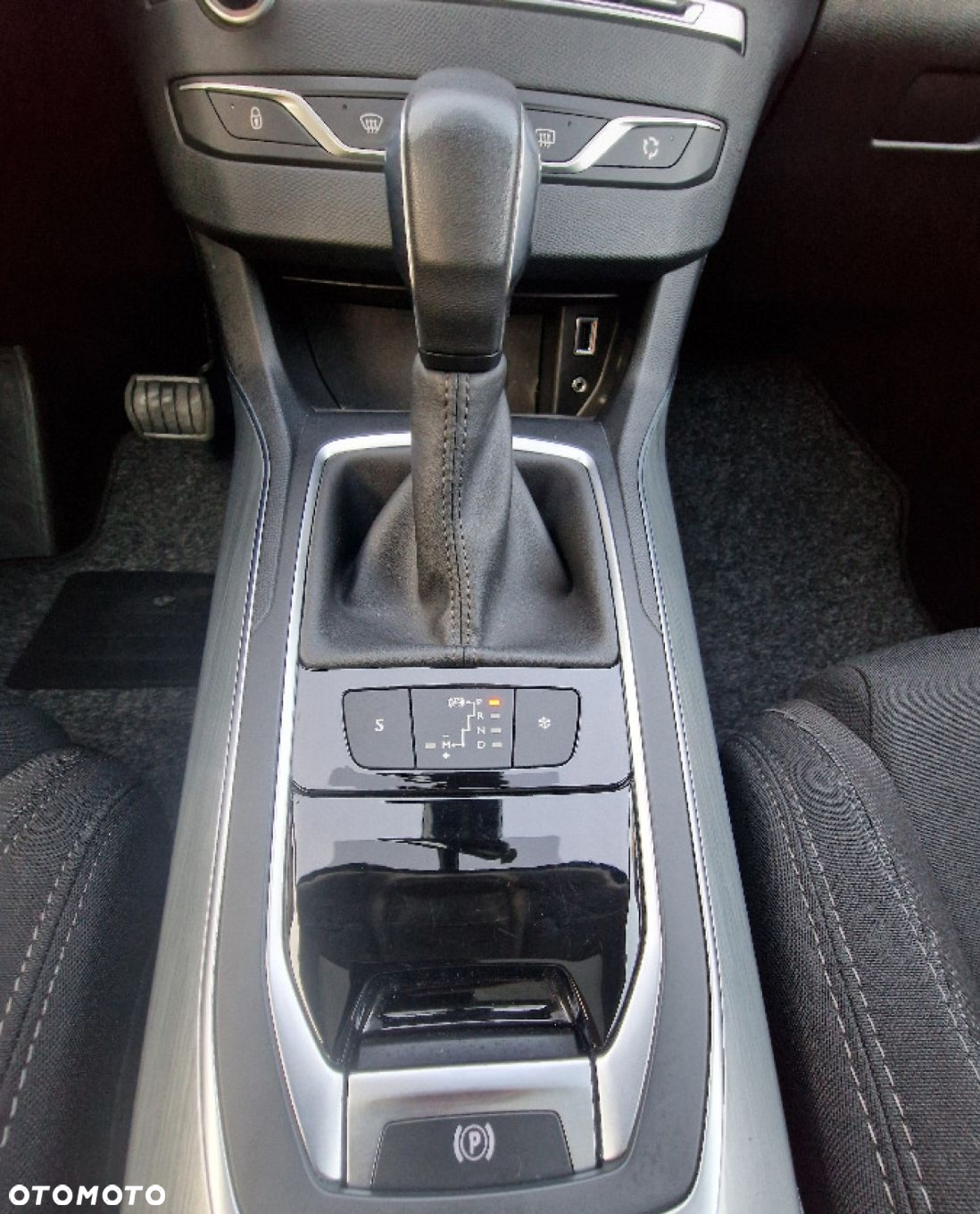 Peugeot 308 - 30