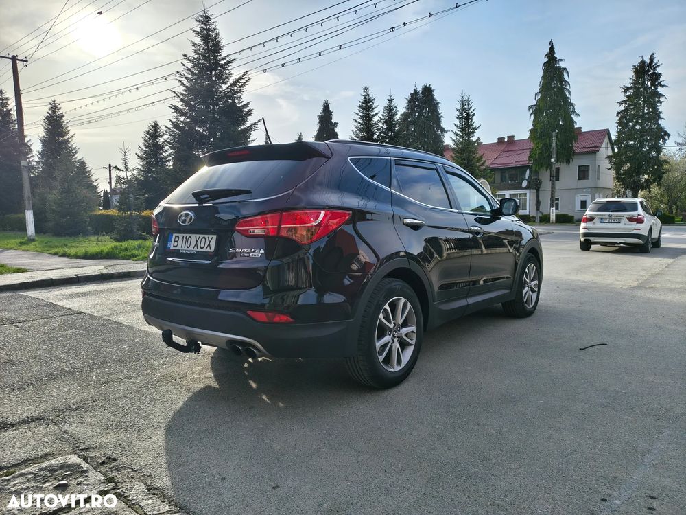 Hyundai Santa Fe 2.2 DSL 4WD Aut. Premium - 4