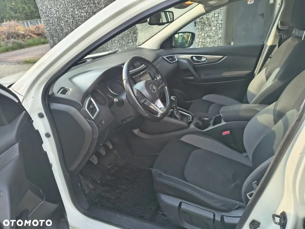 Nissan Qashqai 1.2 DIG-T N-Connecta - 7
