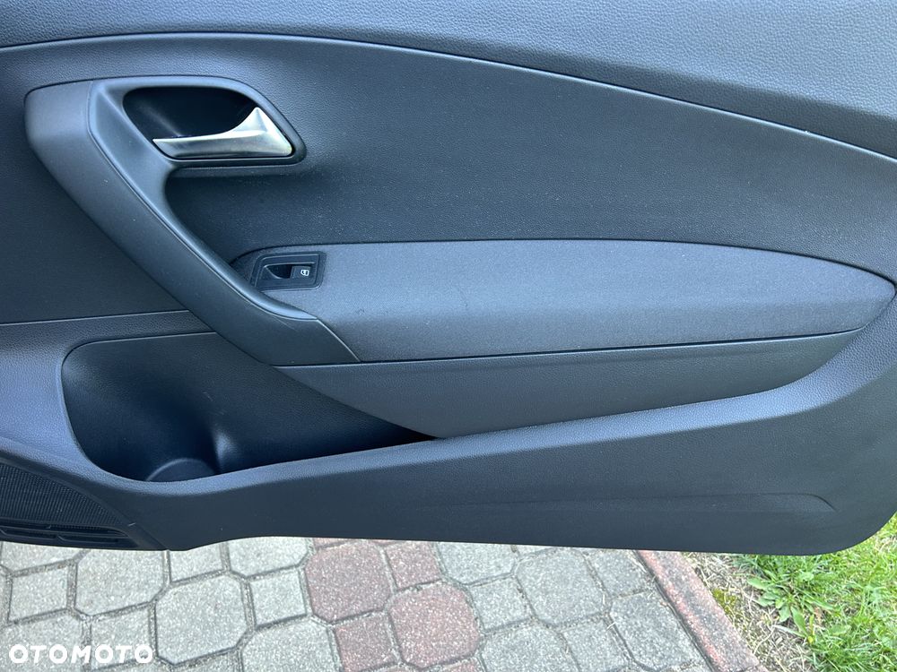 Volkswagen Polo 1.2 TDI Life - 12
